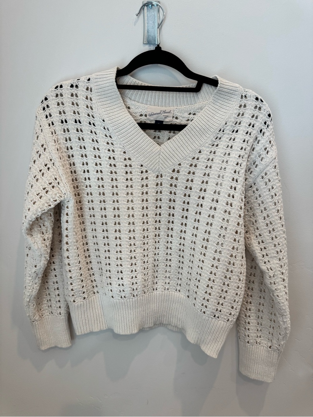 Thread & Supply Cable Knit V-Neck Sweater - Cream